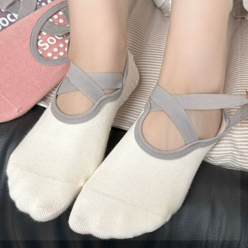 Professional Women Yoga Sock S - Pilates & Yoga Unleashed Studio Tuckahoe review and price